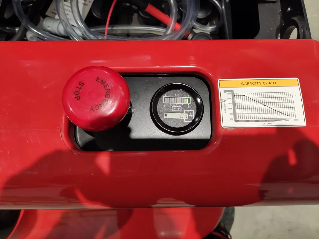 električni_visokopodizni_viličar_1500kg_triplex_stup_AC_motor_slobodno_podizanje_005_resized